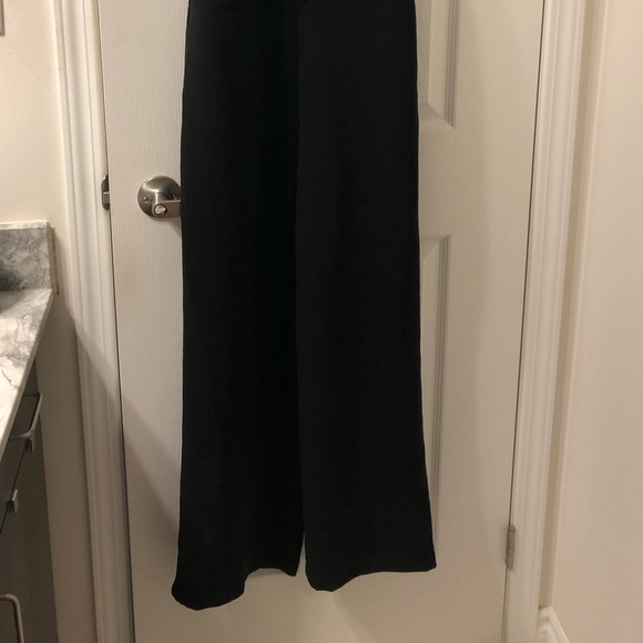 Long pant black jumpsuit - Picture 2 of 2